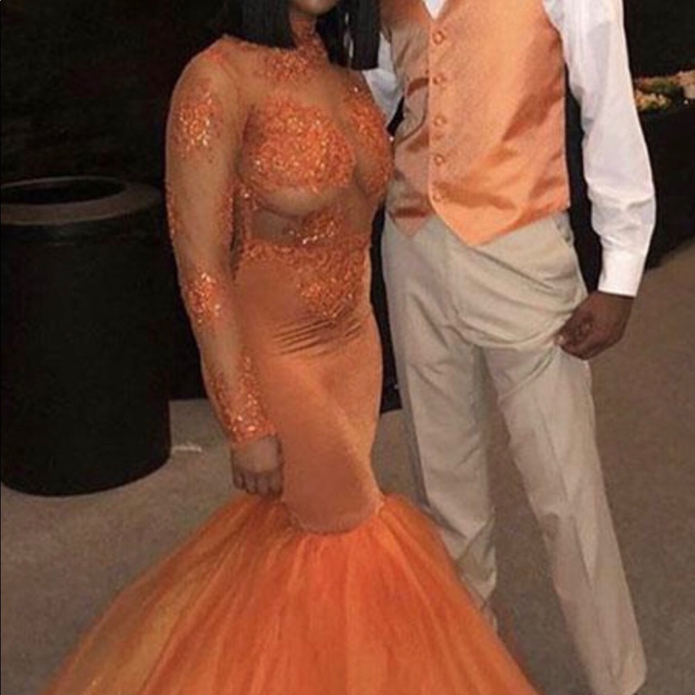 Prom dress